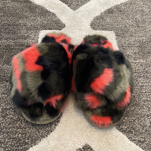 Sorel WOMEN'S SOREL GO™ - MAIL RUN SLIPPER - Size 10 - Picture 3 of 8